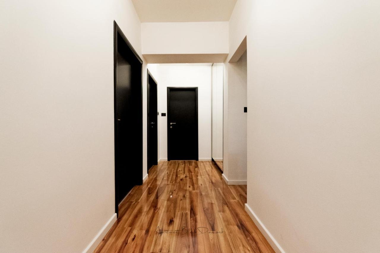 Apartment Black Diamond Razanac Exterior photo