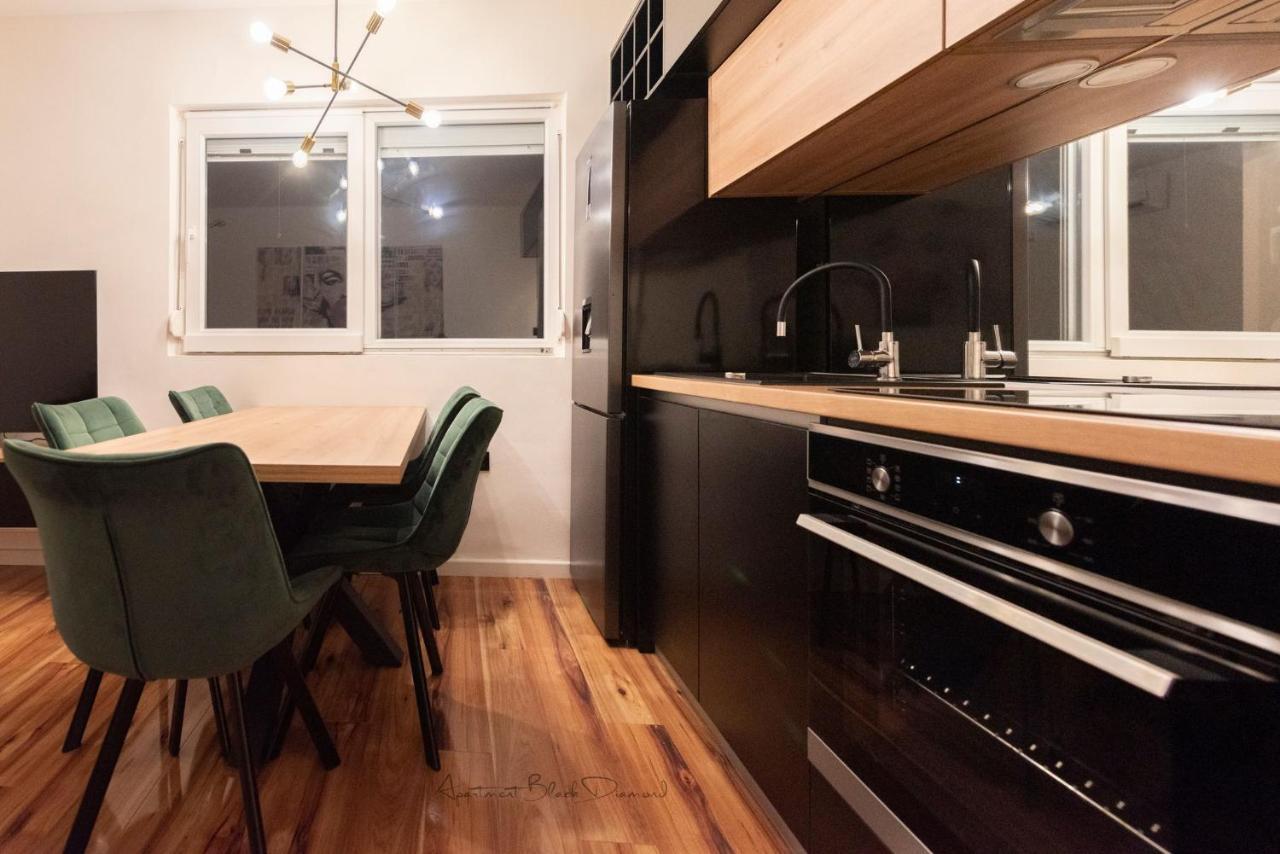 Apartment Black Diamond Razanac Exterior photo